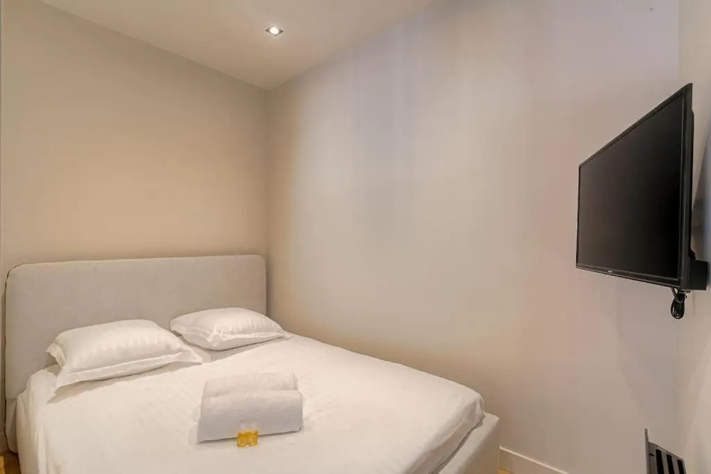 Lejlighed Studio With Sleeping Area For 4, Saint-Didier Frankrig